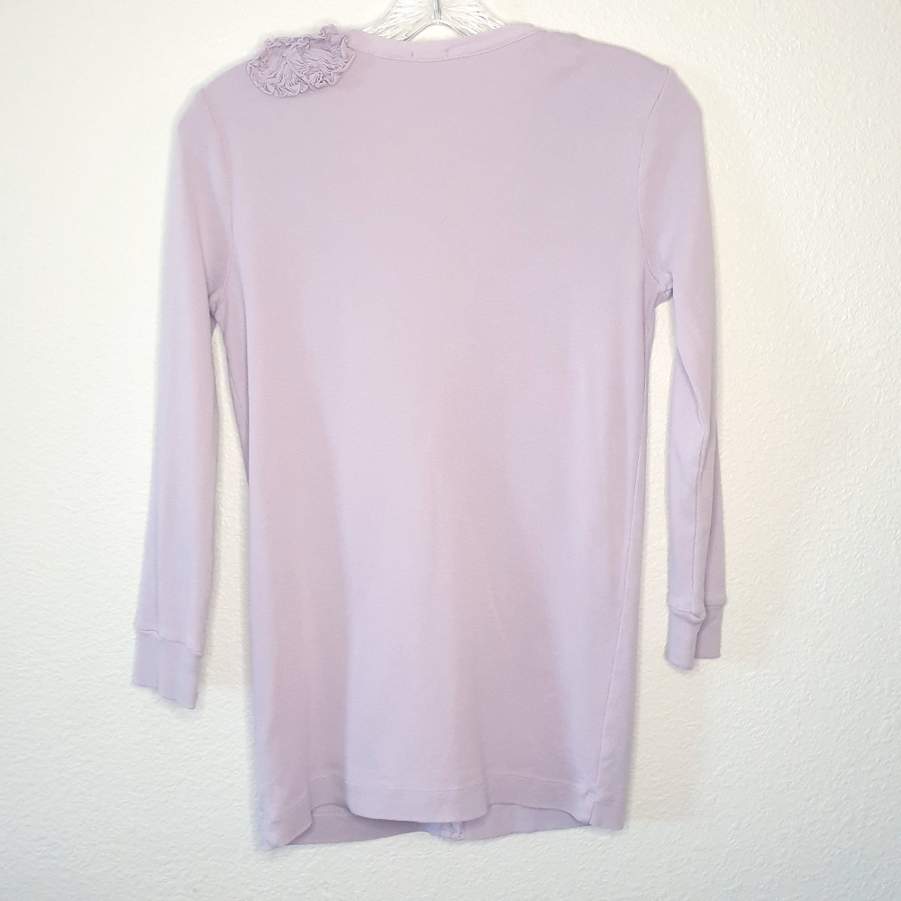J. Crew Button Cardigan XS Women's Lavender  Shoulder Flower 3/4 Sleeves V Neck - Picture 3 of 12
